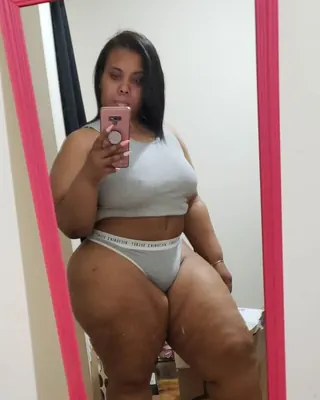 Kadi, 28 ans, plan cul à Bogny-sur-Meuse