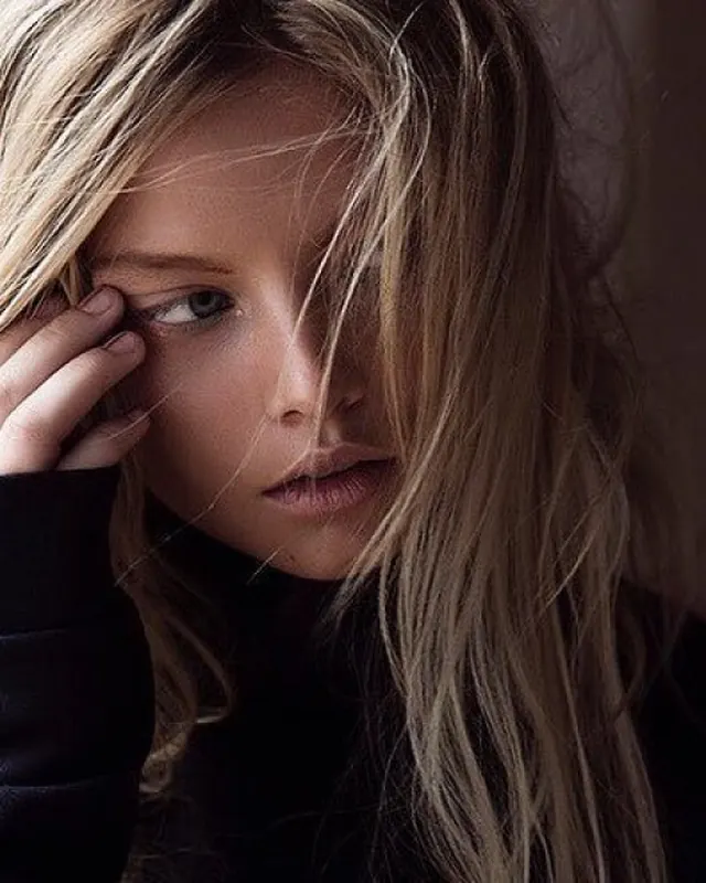 Rose, 24 ans, plan cul à Ax-les-Thermes